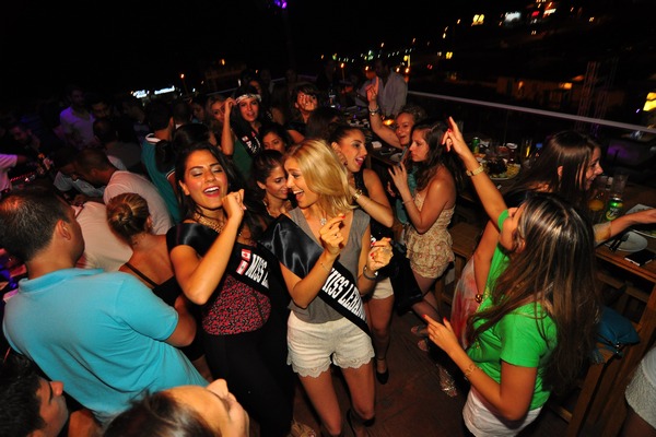 Miss Emigrant At C9